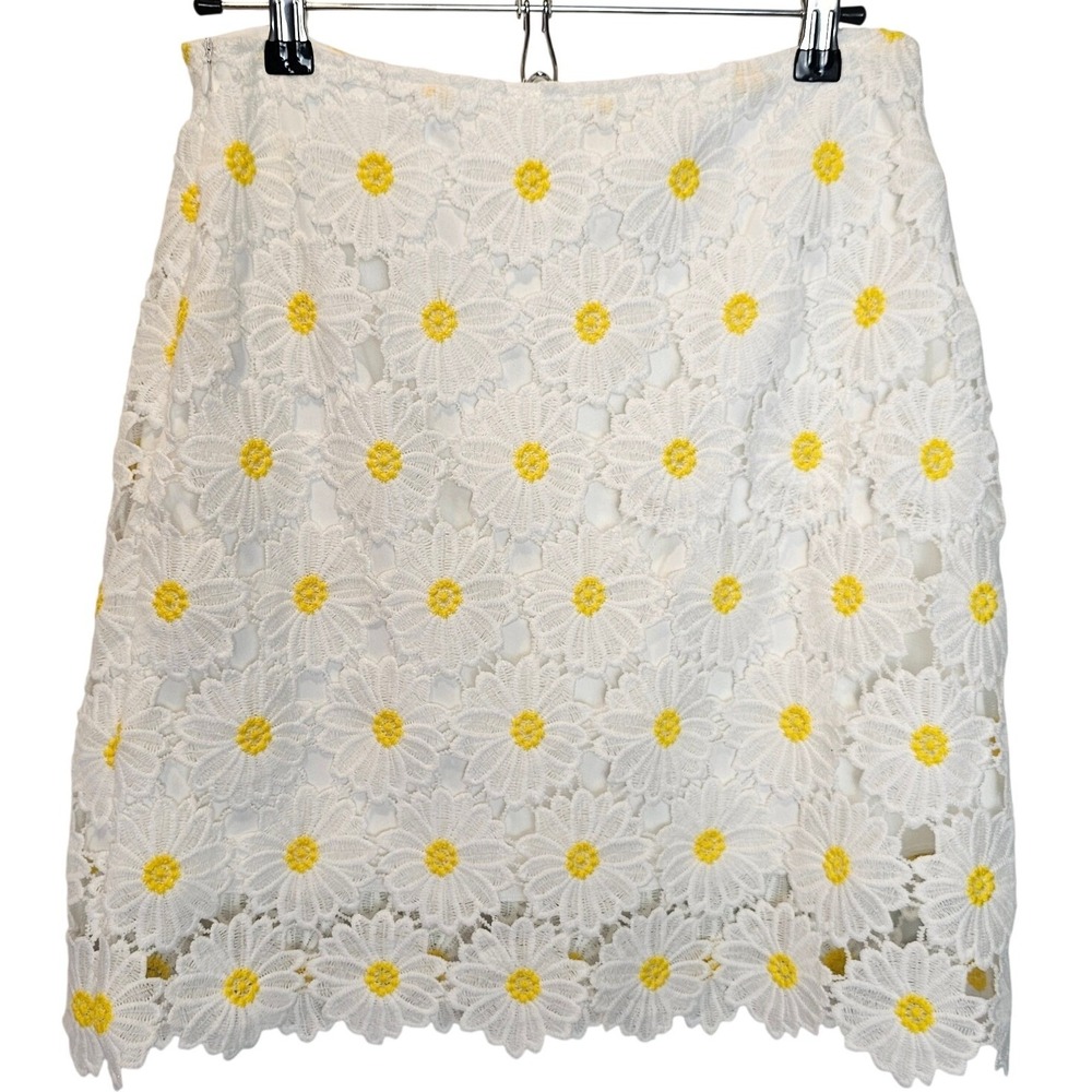 Miami White Daisy Lace Skirt Yellow Floral Overlay Mini Size Medium Spring - Picture 4 of 6
